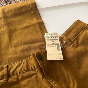 Muji women’s easy & stylish trousers.